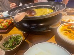 -九锅一堂酸菜鱼(新南凯德直营店)