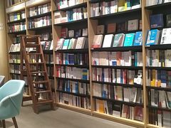 -覔书店(壹方城店)