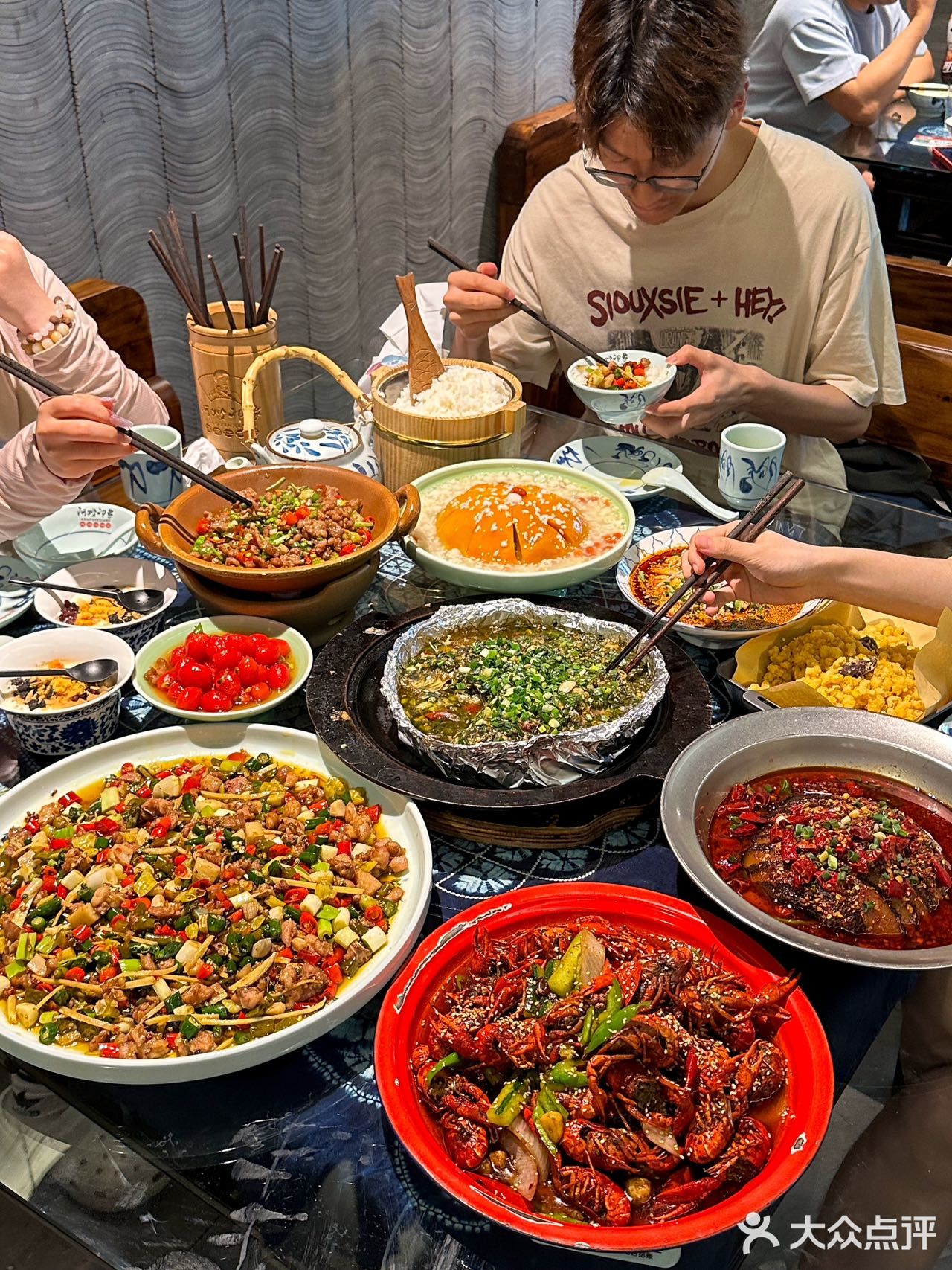 旗袍老板娘，你也太懂我的胃了啊！！  