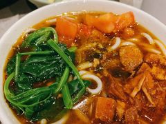 小锅米线-半山腰·云南菜(侨福芳草地店)