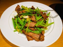 小炒黄牛肉-湘与香缘·湖南菜(王府井北京市百货大楼店)