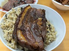 走油肉菜饭-谈灵农家柴爿菜饭