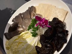 -额尔敦传统涮(公园西路店)