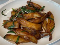 韭菜芽菜炒猪肠粉-花城苑广府菜(侨鑫店)