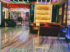 -宝岛甲壳虫KTV(蓝天路店)