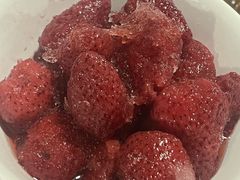 -果松木炭酸菜铜火锅·外婆参鸡汤