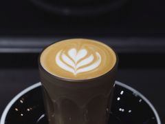 Latte-black rainbow coffee