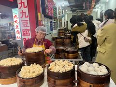-宝华园百年老字号烧麦