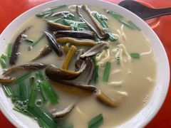 -三百碗宝应长鱼面(板仓街店)