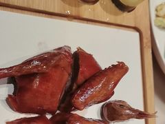 红烧乳鸽-汤城小厨•粤菜•靓汤(西直门凯德MALL店)