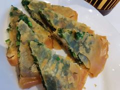 韭菜鲜虾薄饼-桂满陇·蟹黄小笼汤包(巴黎春天浦建店)