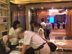 -上海南新雅大酒店