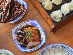 -张家巷美食(南浔店)