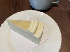 -Fridi Patisserie Cafe