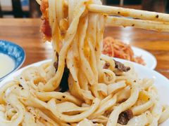 -王菊美食街·王菊面馆(总店)