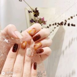 -Pink You美甲洗眉纹绣定制中心