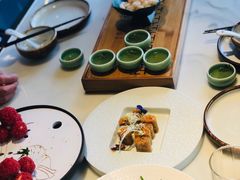 杨梅鳕鱼球-柳莺湖上·湖景餐厅·江南菜(西湖店)