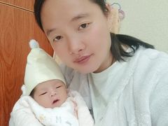 -鲸鱼妈妈月嫂/育婴师定制