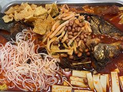 -在巷子里的烤肉店·螺蛳粉烤鱼·牛蛙(和美城店)