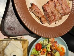 -半秋山西餐厅(襄阳万达店)