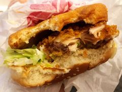 -麦当劳(展览路店)