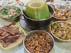 -红旗山庄(圭峰山店)