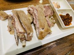 手抓羊肉-清真·玛丽亚新疆菜主题餐厅(浙江中路店)