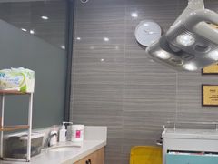-上海仁爱医院口腔科 · 种植