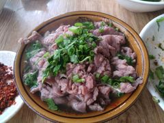 -小杨翘脚牛肉