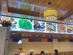 -乡土特色.冷锅鱼.牦牛肉汤锅