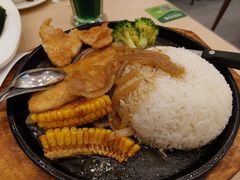 -佰搭果·广式茶餐厅(西华路店)