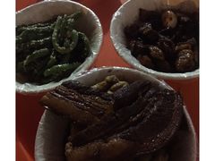 -咱家王新国把子肉(县东巷店)