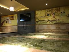 -盛彼得温泉度假酒店