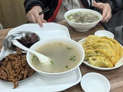 -草桥清真牛肉锅贴扁食店