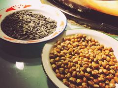 -鱼窝棚柴火铁锅炖(富山屯店)