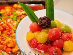 -江边城外烤全鱼(世茂广场店)