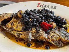 -老鼎万春卤菜(五代传承创始老店)