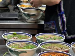 -云阿蛮云南生烫牛肉米线(奉贤路店)