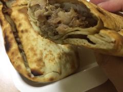 肥肠火烧-宝光熏肉鞋底火烧(新街口店)