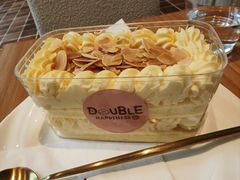 -DOUBLE HAPPINESS 双喜面包咖啡