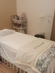 -苑苑vbeauty科技美容SPA