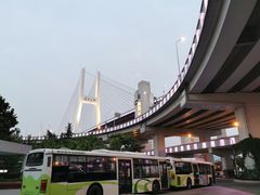 -上海南浦大桥长途旅游客运站