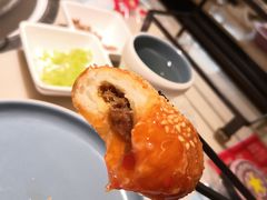 -左庭右院鲜牛肉火锅(浦江欢乐颂店)