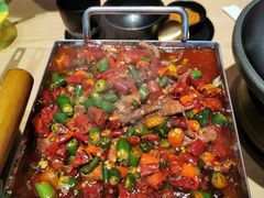 -川堂风·跷脚牛肉·乐山爆炒(宝山日月光店)