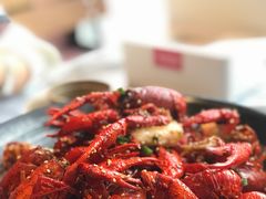 -肥肥虾庄·金牌油焖大虾(杨园滨江时代walk店)