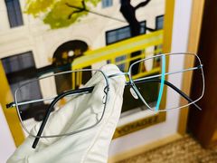 -目艮眼镜SHOWROOM(品牌集合店)