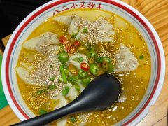 -八二小区抄手(龙湖上城天街店)