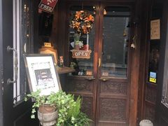 门面-古董花园(思南路42弄小区店)