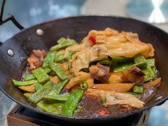 莜面焖肉-金稼园·金平湖农家菜
