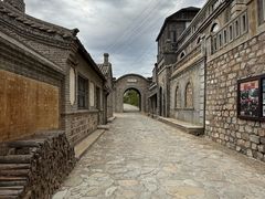 -清风小镇闯关东影视基地